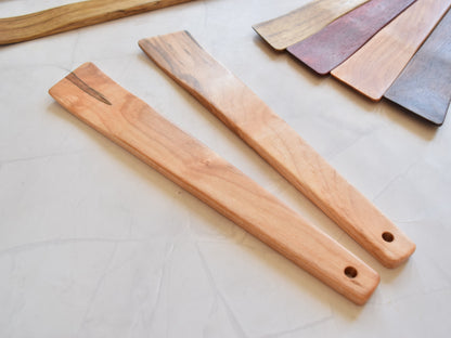 Angled Salad Spatula Set, Set of 2 - Wooden Cooking Tool
