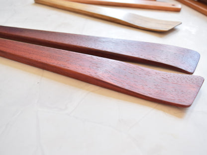 Angled Salad Spatula Set, Set of 2 - Wooden Cooking Tool