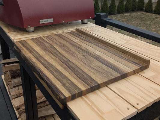 Dough Board, 24 x 18 inch - For making pastry, pasta, bread, kneading or rolling dough, Cutting board with a lip