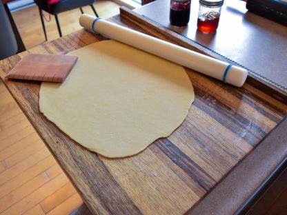 Dough Board, 24 x 18 inch - For making pastry, pasta, bread, kneading or rolling dough, Cutting board with a lip